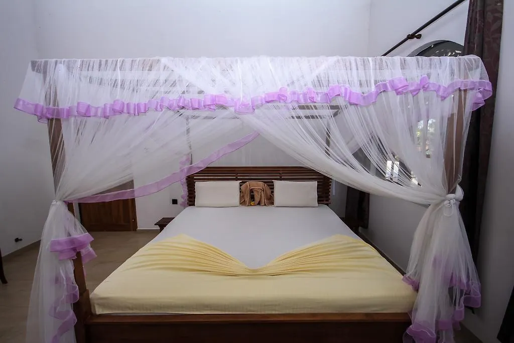 Negombo Village Guesthouse